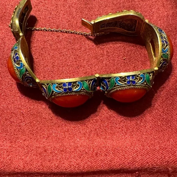 Early 19 century Chinese export piece. Filigree silver enamel and coral. - Picture 5 of 17